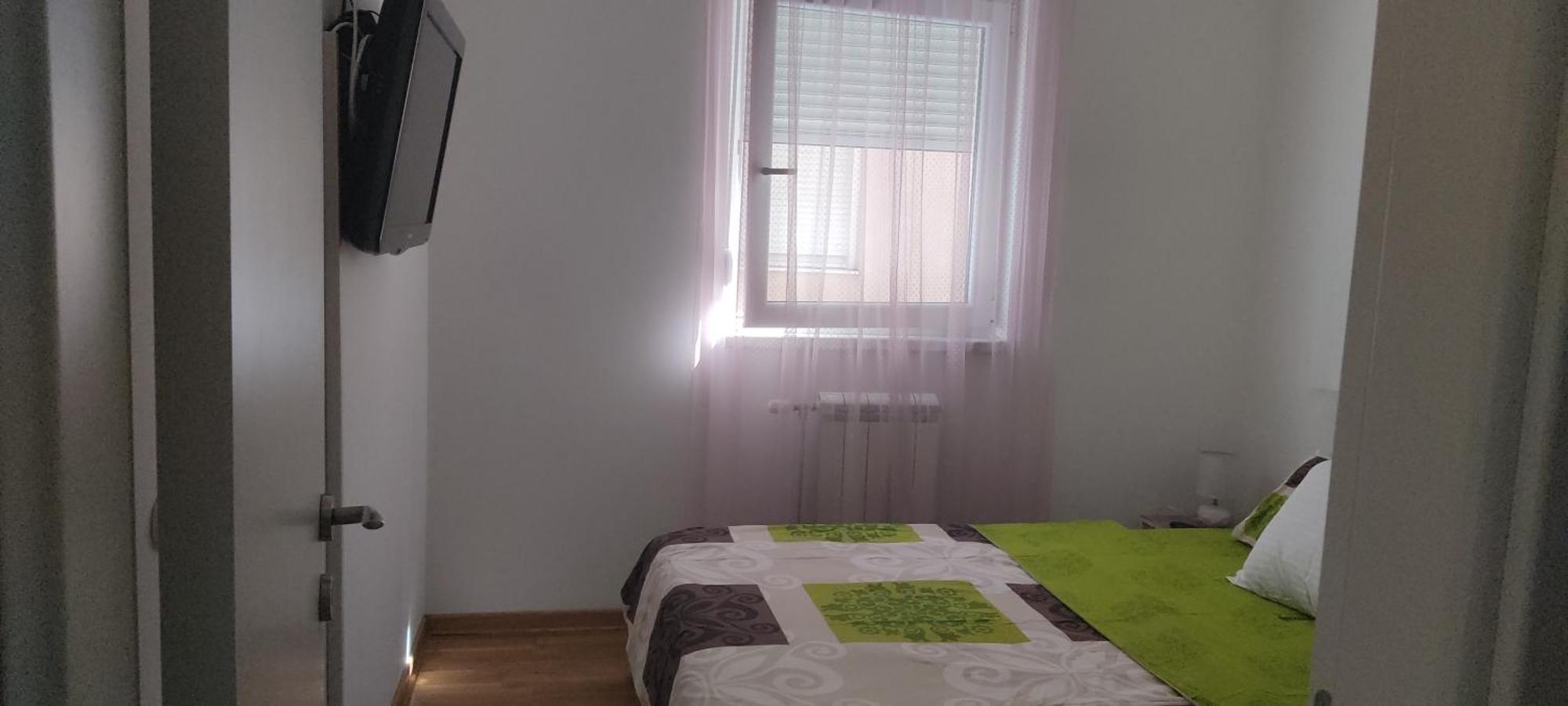 Apartment Leonis Belgrad Exteriör bild
